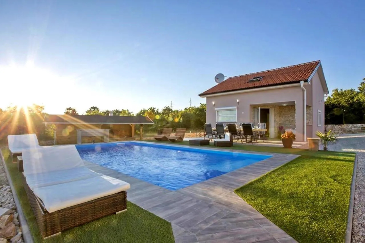 Jelena'S Paradise Villa Galizana