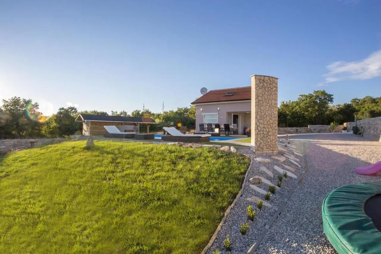Holiday home Jelena'S Paradise Villa Galizana